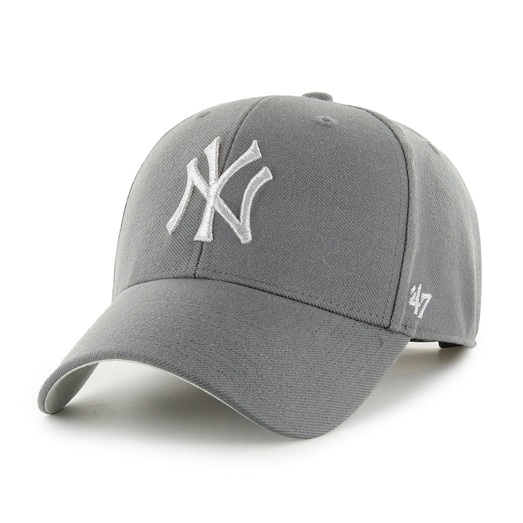 New York Yankees '47 Black on Black MVP Adjustable Hat