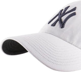 '47 MLB New York Yankees White Noise Clean Up Adjustable Hat - White/Charcoal
