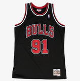 Mitchell & Ness Men's NBA Chicago Bulls Dennis Rodman 1997-98 Hardwood Classics Swingman Jersey - Black