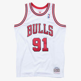 Mitchell & Ness Men's NBA Chicago Bulls Dennis Rodman 1997-98 Hardwood Classics Swingman  Jersey - White