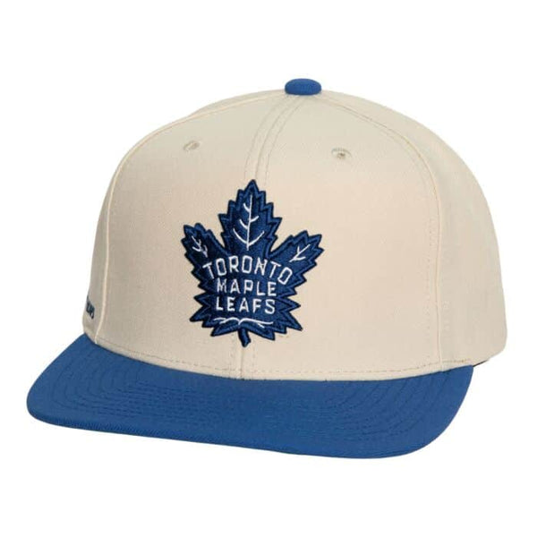 Leafs fitted hot sale hat