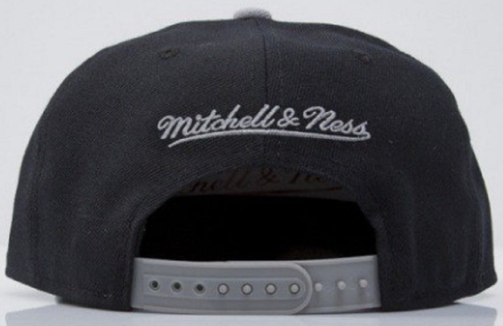 San Antonio Spurs Mitchell & Ness x Lids Hardwood Classics Melton Snapback  Hat - Gray